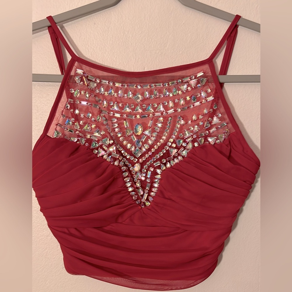 B. Darlin 2-piece red homecoming dress with beaded detail on top. Size 5/6.